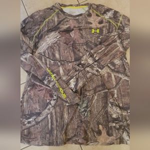 UA camo shirt XXL